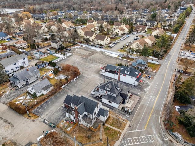 2002 E Main Street, Mohegan Lake, NY 10547