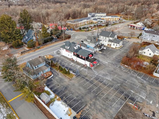 2002 E Main Street, Mohegan Lake, NY 10547