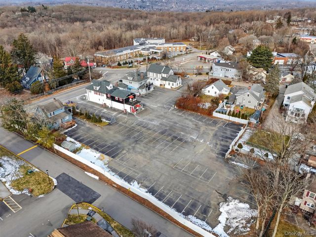 2002 E Main Street, Mohegan Lake, NY 10547