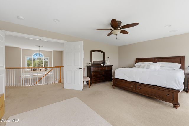 22 Grandview Drive, Queensbury, NY 12804