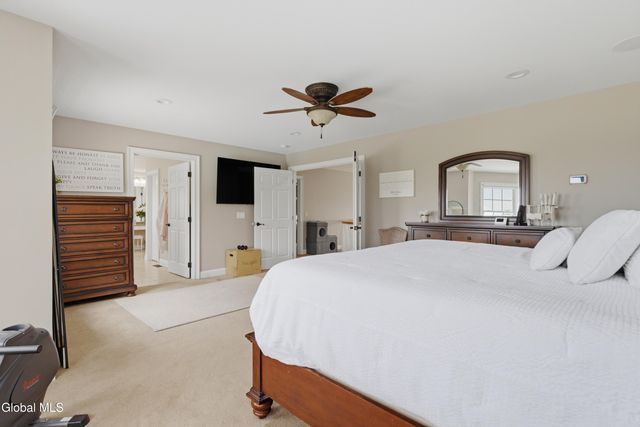 22 Grandview Drive, Queensbury, NY 12804