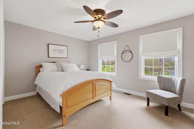 22 Grandview Drive, Queensbury, NY 12804