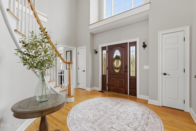 22 Grandview Drive, Queensbury, NY 12804