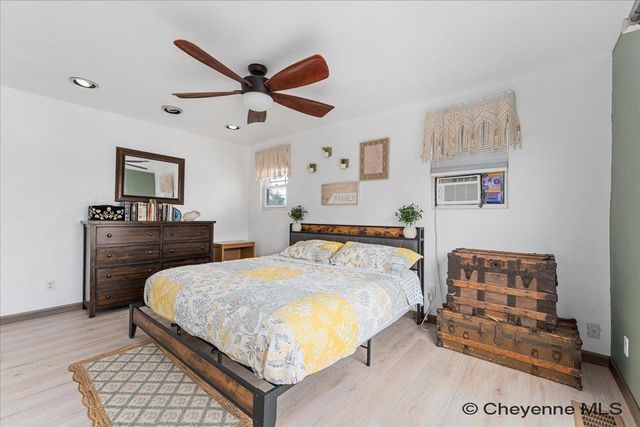 2406 E 11TH ST, Cheyenne, WY 82001