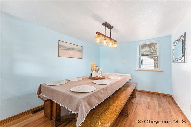 2406 E 11TH ST, Cheyenne, WY 82001