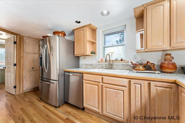 2406 E 11TH ST, Cheyenne, WY 82001