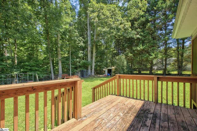 206 Cox Ridge Court, Travelers Rest, SC 29690