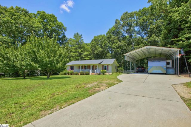 206 Cox Ridge Court, Travelers Rest, SC 29690