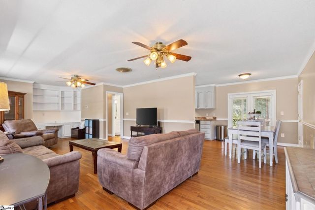 206 Cox Ridge Court, Travelers Rest, SC 29690