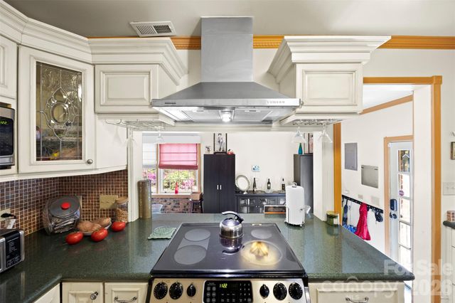 828 N 6th Street, Albemarle, NC 28001
