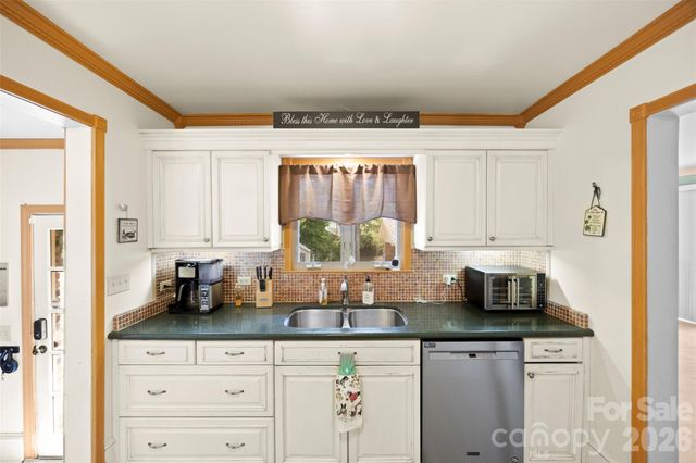 828 N 6th Street, Albemarle, NC 28001