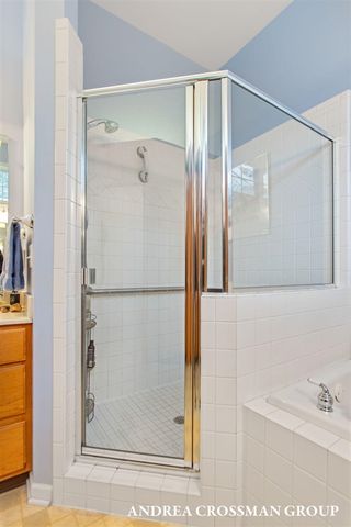 1013 Pebble Stone Court, Holland, MI 49424