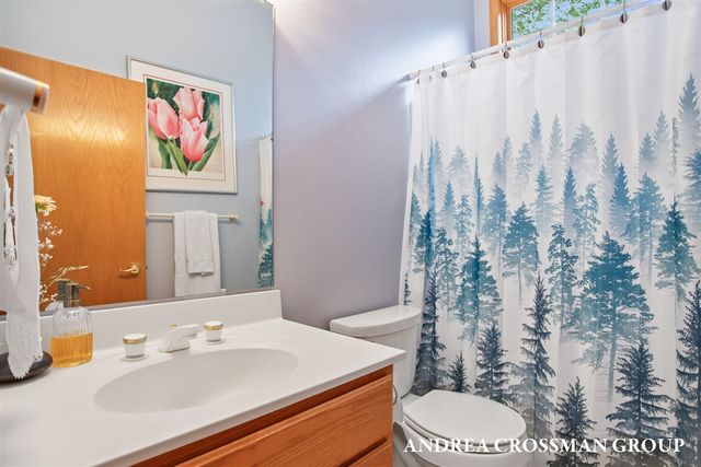 1013 Pebble Stone Court, Holland, MI 49424