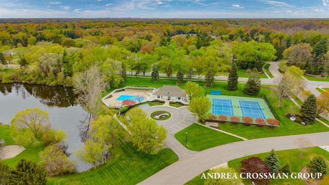 1013 Pebble Stone Court, Holland, MI 49424