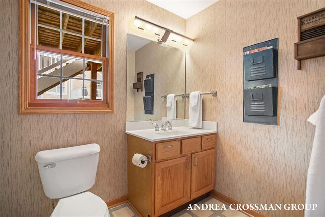 1013 Pebble Stone Court, Holland, MI 49424