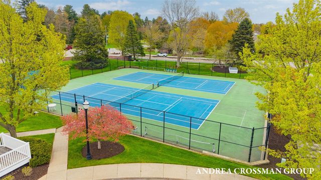 1013 Pebble Stone Court, Holland, MI 49424