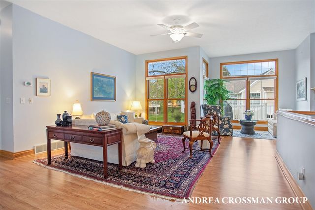 1013 Pebble Stone Court, Holland, MI 49424