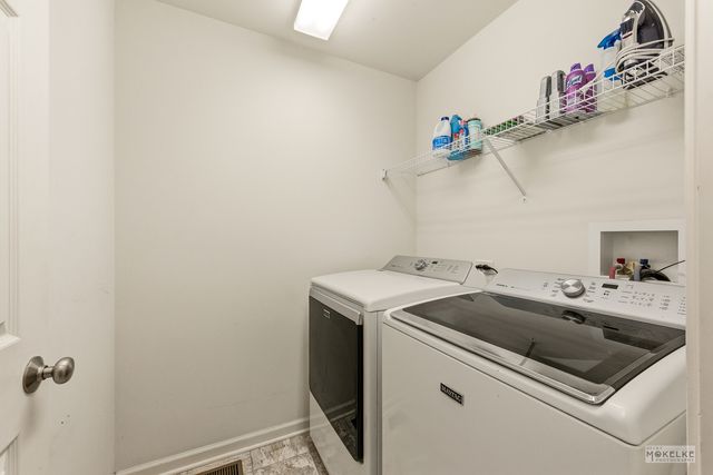 1811 Flagstone Street, Joliet, IL 60431