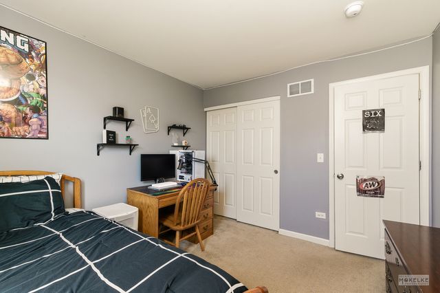 1811 Flagstone Street, Joliet, IL 60431