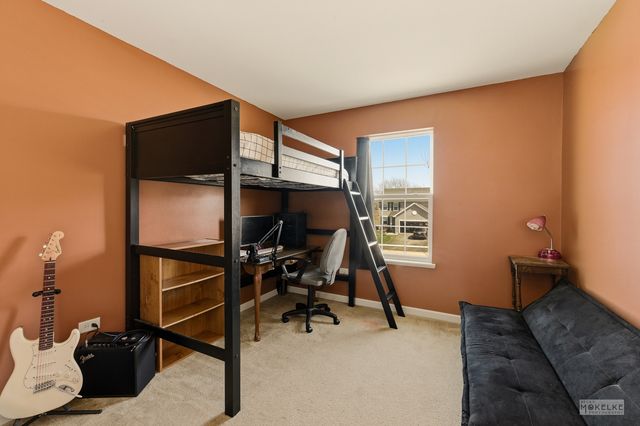 1811 Flagstone Street, Joliet, IL 60431