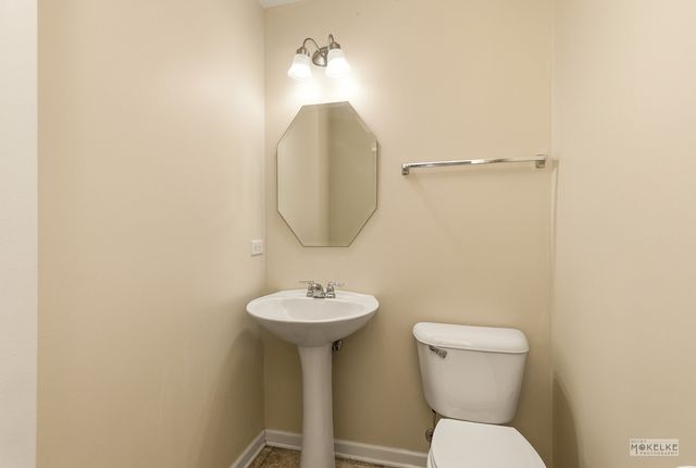 1811 Flagstone Street, Joliet, IL 60431