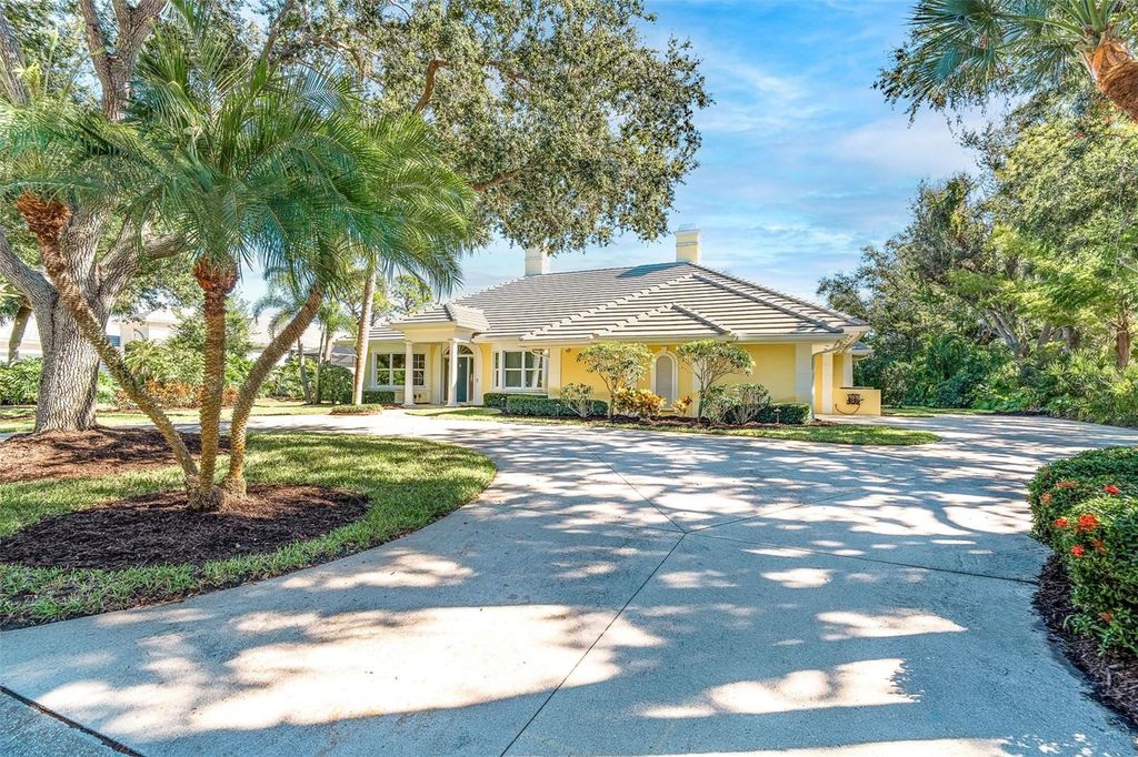 1 N CAYMAN ISLES BOULEVARD, Englewood, FL 34223