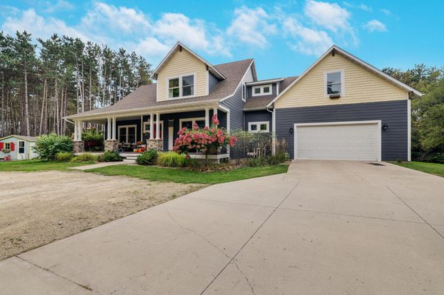 35853 Whispering Pine Way, Lake City, MN 55041