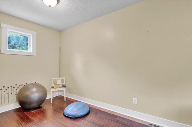 35853 Whispering Pine Way, Lake City, MN 55041