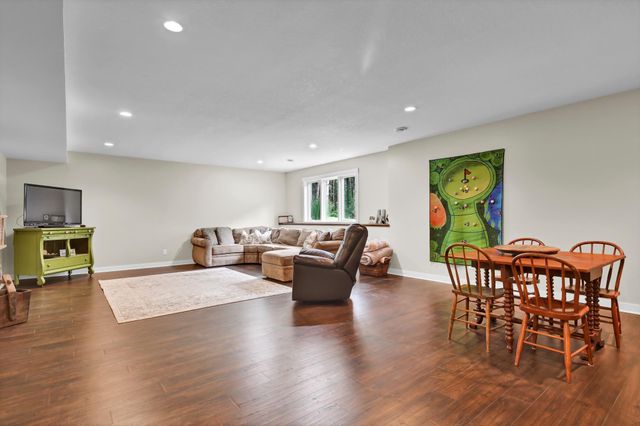 35853 Whispering Pine Way, Lake City, MN 55041