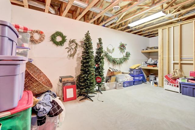 35853 Whispering Pine Way, Lake City, MN 55041