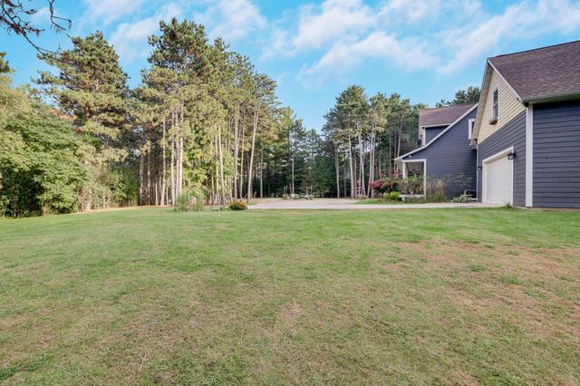 35853 Whispering Pine Way, Lake City, MN 55041