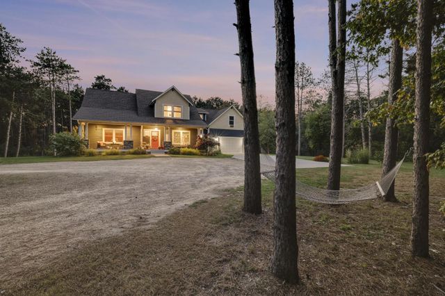 35853 Whispering Pine Way, Lake City, MN 55041