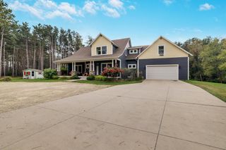 35853 Whispering Pine Way, Lake City, MN 55041