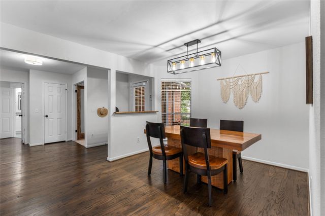 99 S Village Knoll Circle, The Woodlands, TX 77381