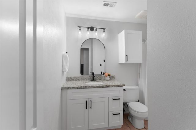 99 S Village Knoll Circle, The Woodlands, TX 77381