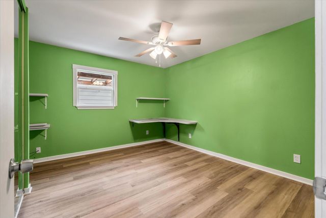 8687 Elsinore Court, North Charleston, SC 29406