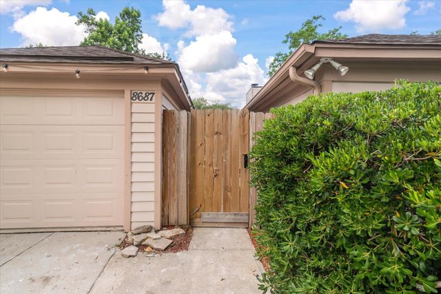 8687 Elsinore Court, North Charleston, SC 29406
