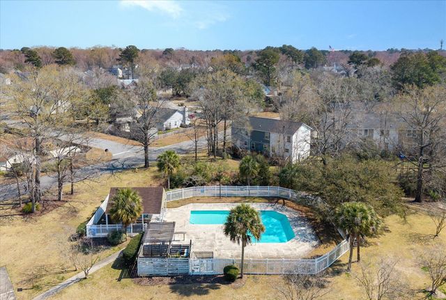 8687 Elsinore Court, North Charleston, SC 29406