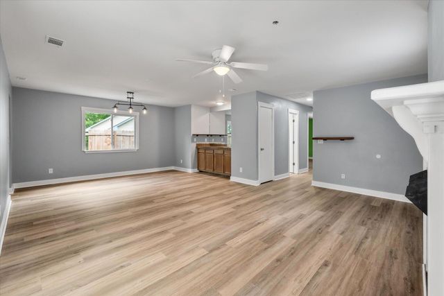 8687 Elsinore Court, North Charleston, SC 29406