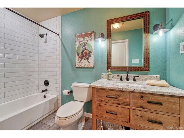 2190 E Floyd Ave, Englewood, CO 80113