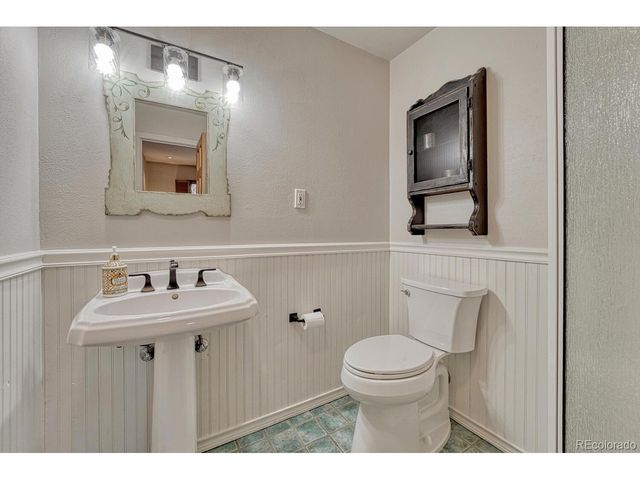 2190 E Floyd Ave, Englewood, CO 80113