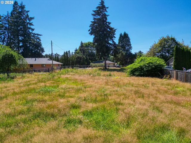 2093 W IRWIN Way, Eugene, OR 97402