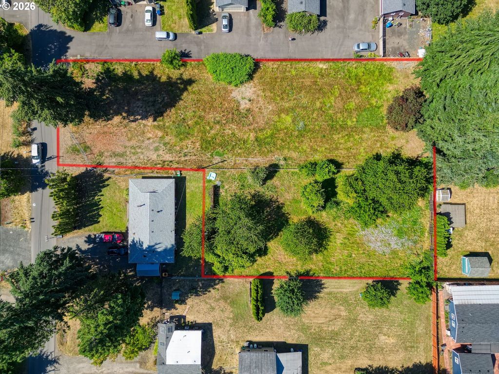 2093 W IRWIN Way, Eugene, OR 97402