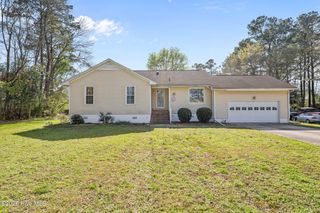 108 Starboard Drive, New Bern, NC 28562
