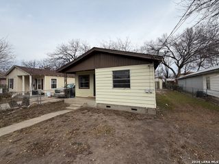 247 E Baylor, San Antonio, TX 78204