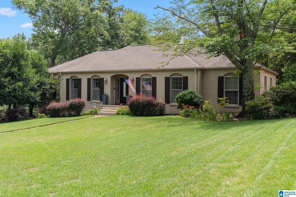 3748 VALLEY HEAD ROAD, Mountain Brook, AL 35223