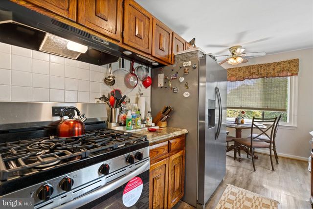 1303 WENDOVER CT, District Heights, MD 20747