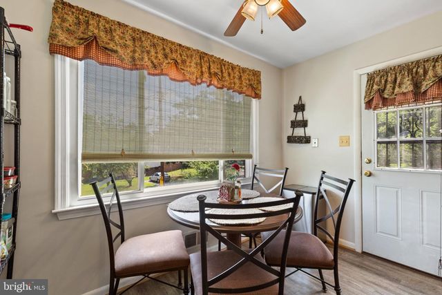 1303 WENDOVER CT, District Heights, MD 20747