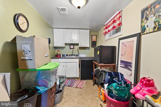 1303 WENDOVER CT, District Heights, MD 20747