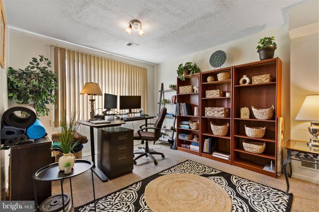 1303 WENDOVER CT, District Heights, MD 20747